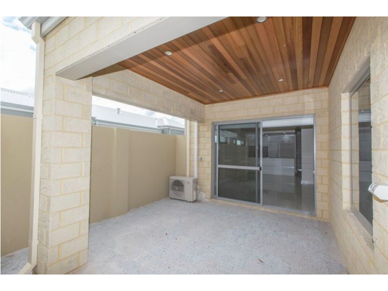 53A & 53D Fourth Avenue, Bassendean WA 6054
