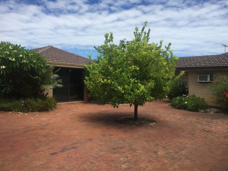 Unit 6/91 Clydesdale Street, Como WA 6152