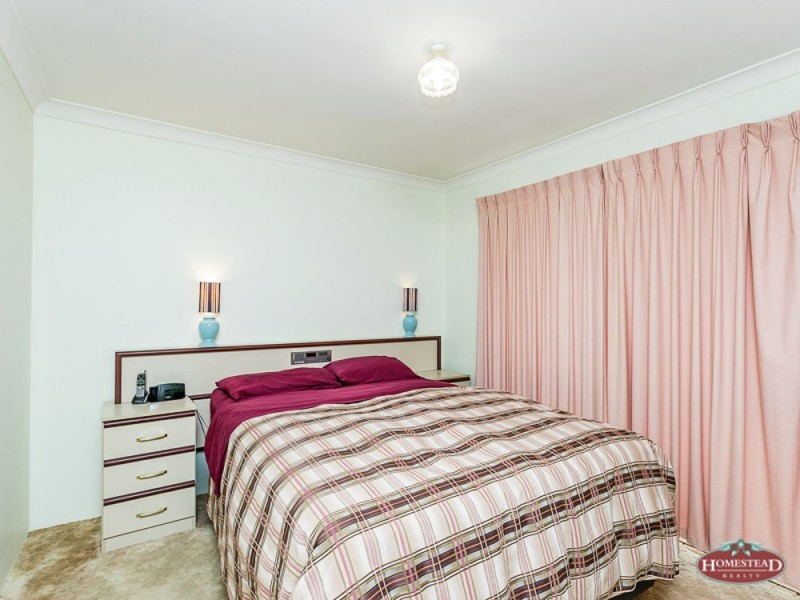 82 Victoria Parade, Midvale WA 6056