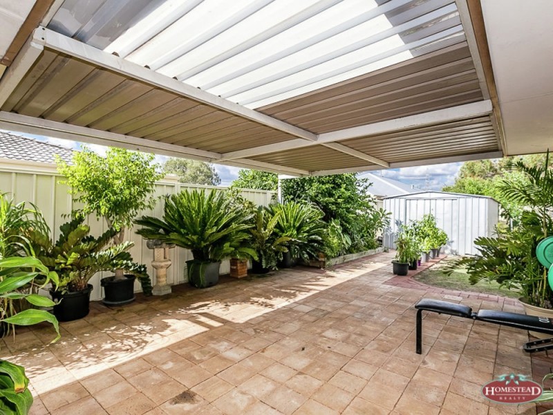 82 Victoria Parade, Midvale WA 6056