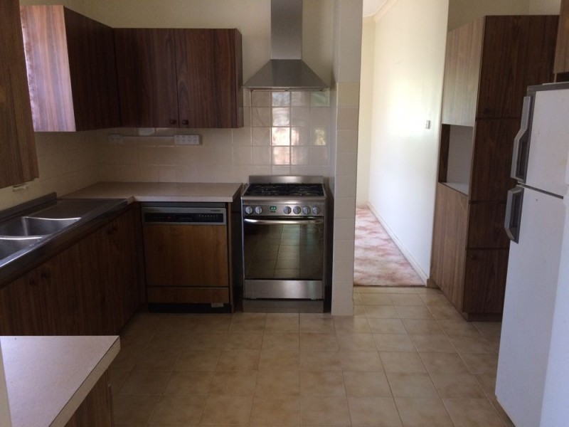 11 Bourke Street, Yokine WA 6060