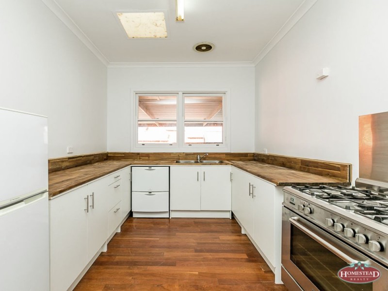 40 Priestley Road, Embleton WA 6062