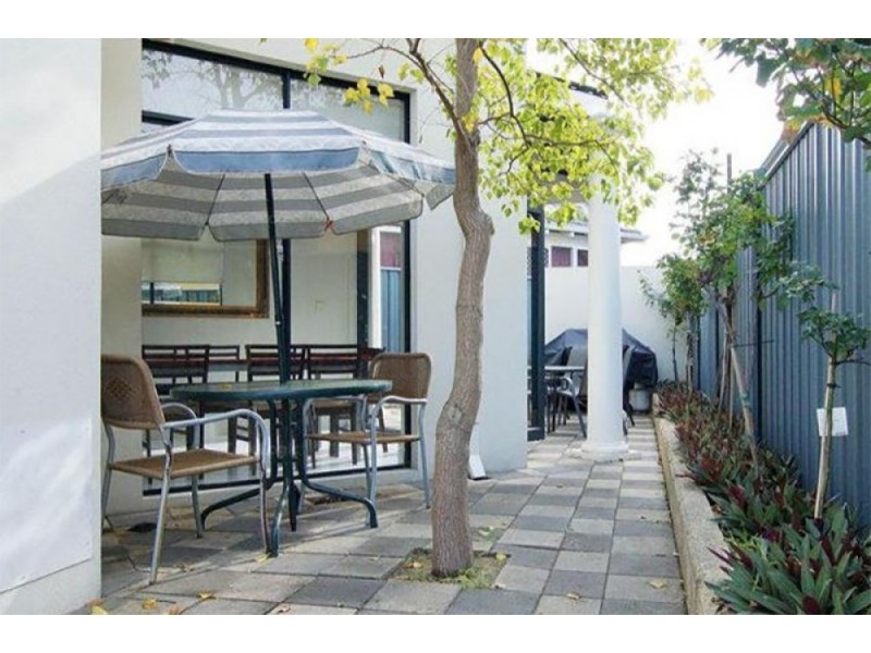 2 Alma Road, Mount Lawley WA 6050