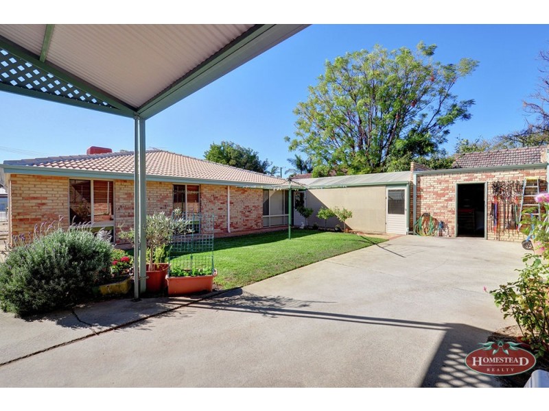 10 Kalgoorlie Street, Ascot WA 6104