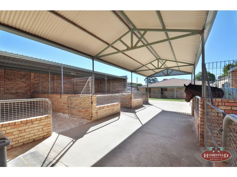 10 Kalgoorlie Street, Ascot WA 6104