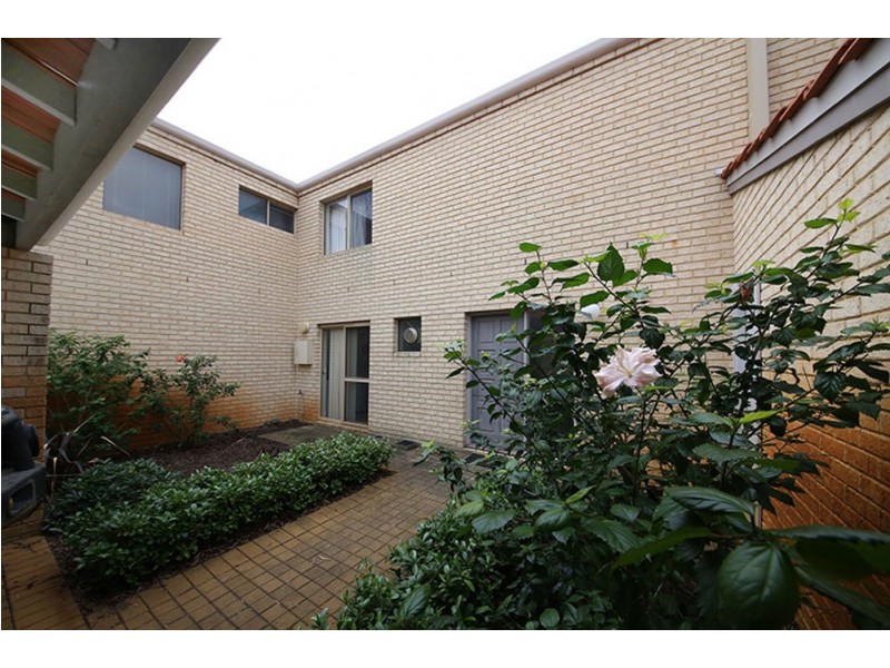 22/6 Verdelho Drive, The Vines WA 6069