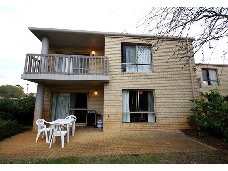 22/6 Verdelho Drive, The Vines WA 6069