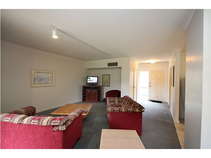 22/6 Verdelho Drive, The Vines WA 6069