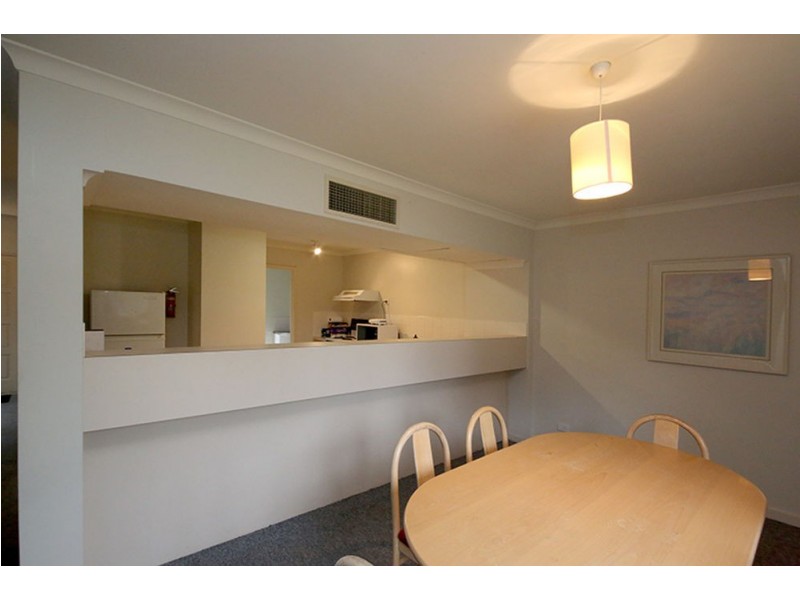 22/6 Verdelho Drive, The Vines WA 6069