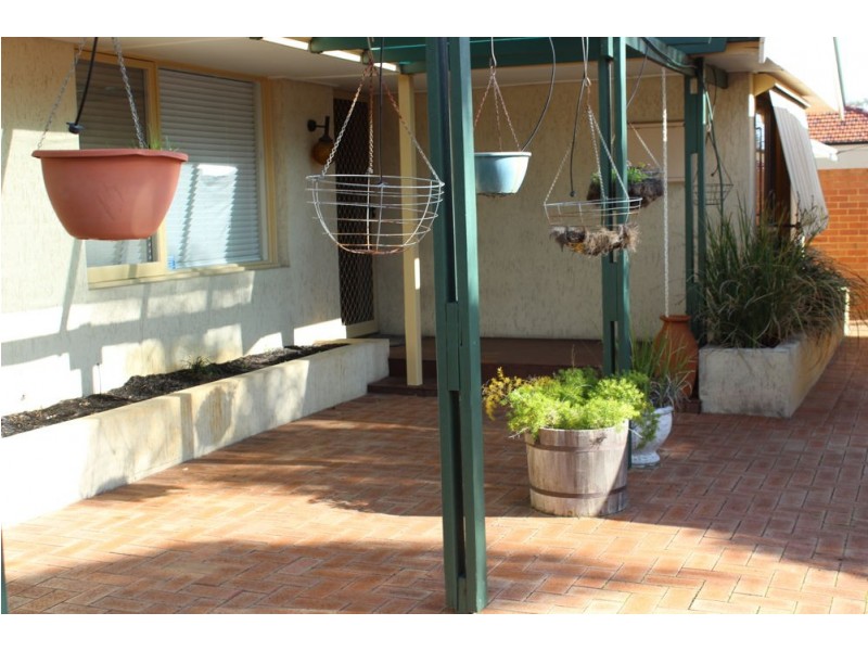 419 Light Street, Dianella WA 6059