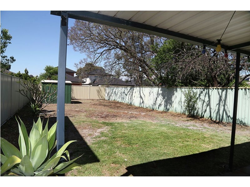 8A Homer Street, Dianella WA 6059