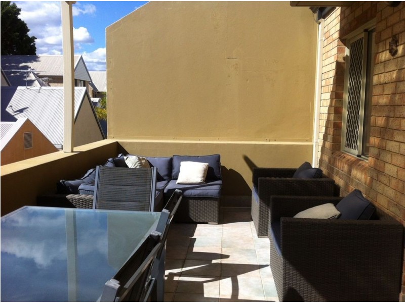 20 Constitution Street, East Perth WA 6004