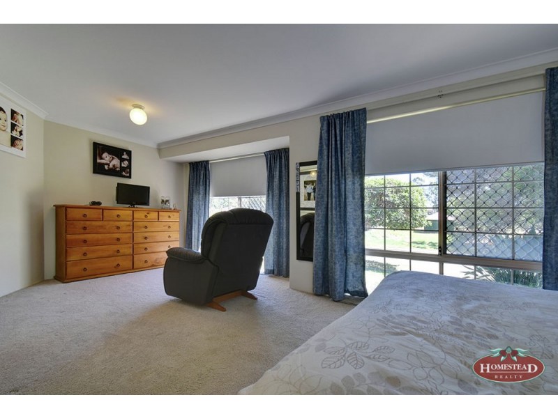 39 Holmesdale Road, Woodbridge WA 6056