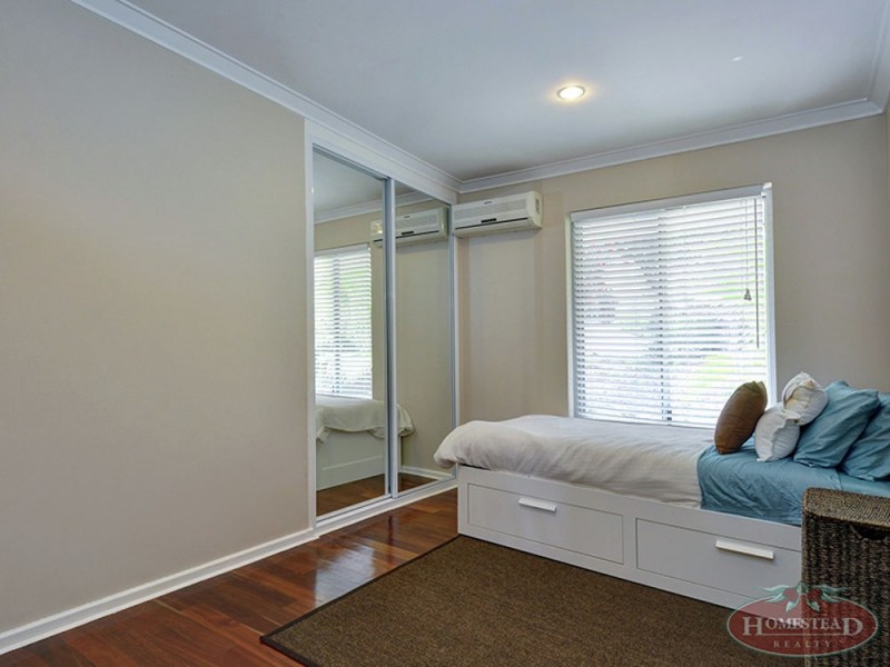 23 Brillee Street, Carine WA 6020