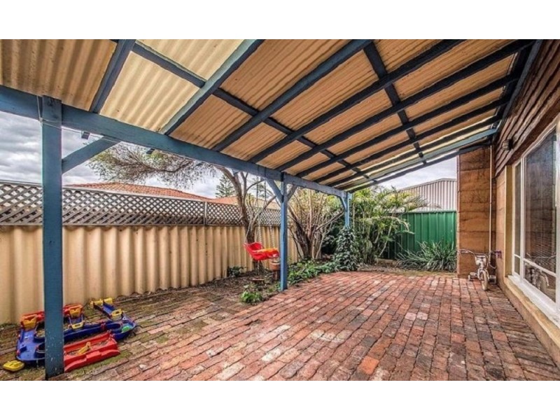 2/32 Boulton Street, Dianella WA 6059