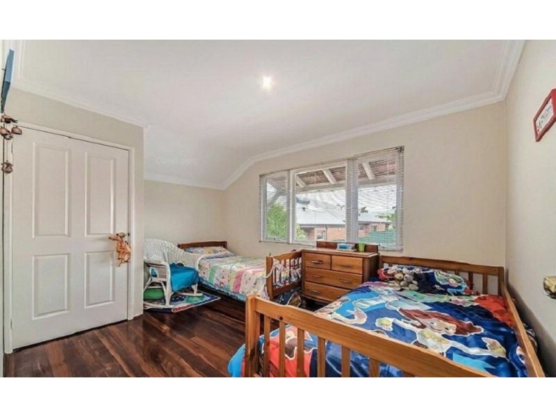 2/32 Boulton Street, Dianella WA 6059