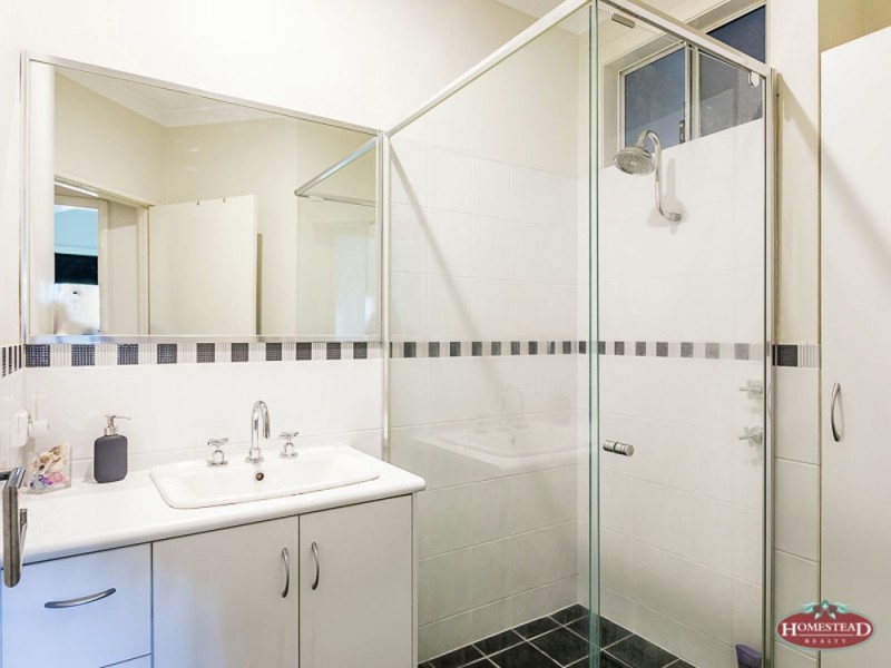 8 Hebe Lane, Woodbridge WA 6056