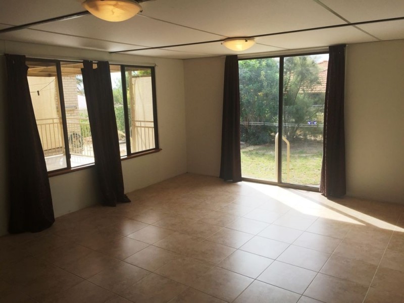 31 Albourne Place, Balga WA 6061