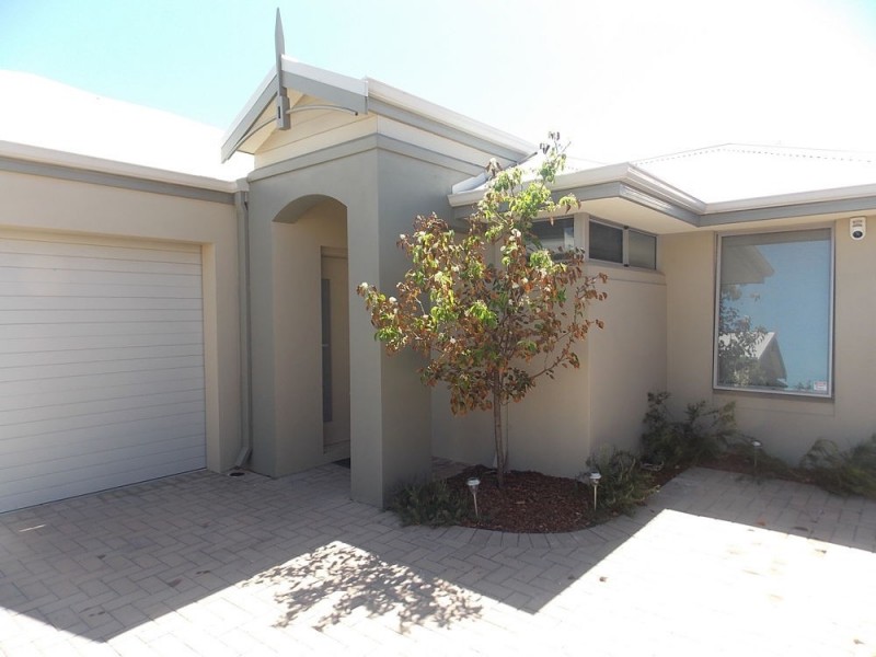 3/28 Lawrence Street, Bayswater WA 6053