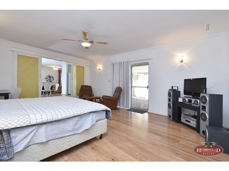 26 Brandon Way, Lynwood WA 6147