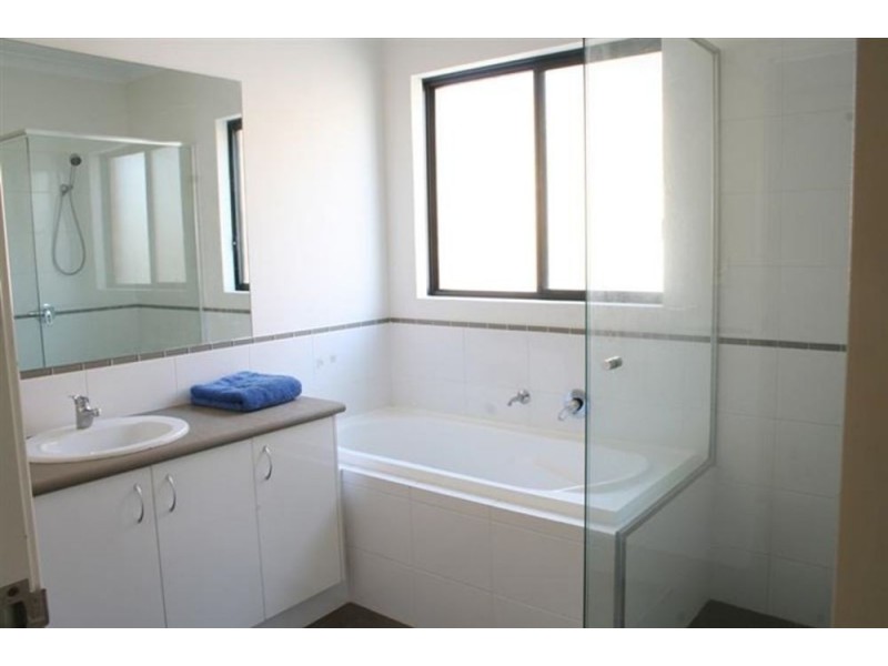 22B Pollard Street, Glendalough WA 6016