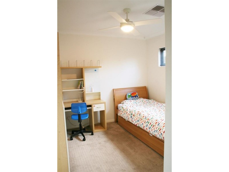 22B Pollard Street, Glendalough WA 6016