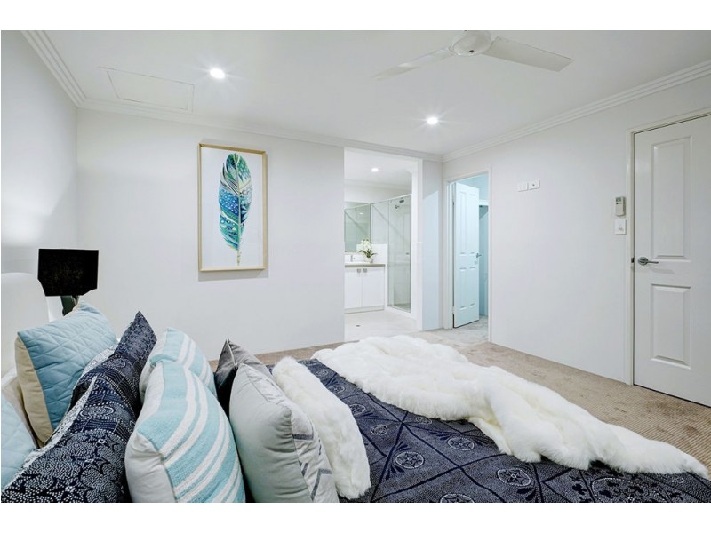 11 Wholley Street, Bayswater WA 6053