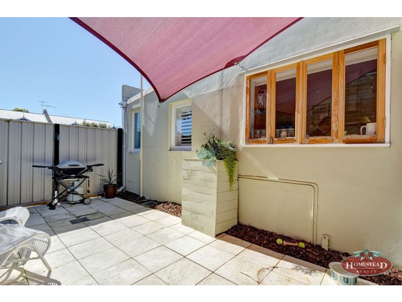 8 Lincoln Street, Highgate WA 6003