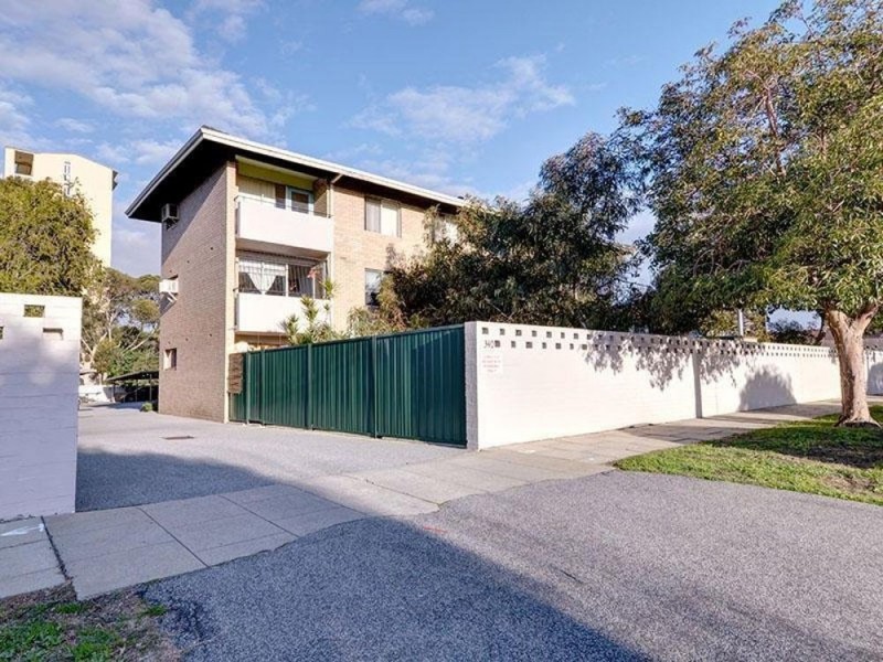 16/340 Stirling Street, Highgate WA 6003