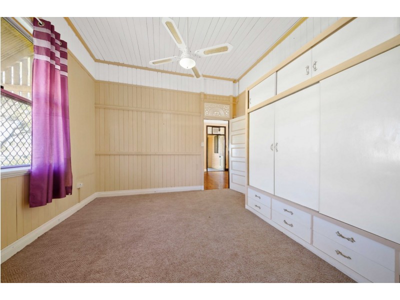 15 Wood Street, Warwick QLD 4370