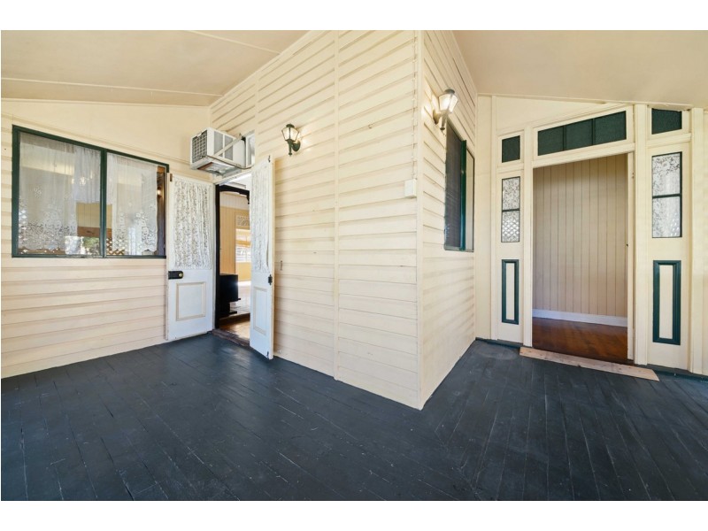 15 Wood Street, Warwick QLD 4370