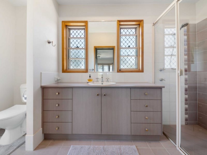 50 Grundy Road, Spring Creek QLD 4361