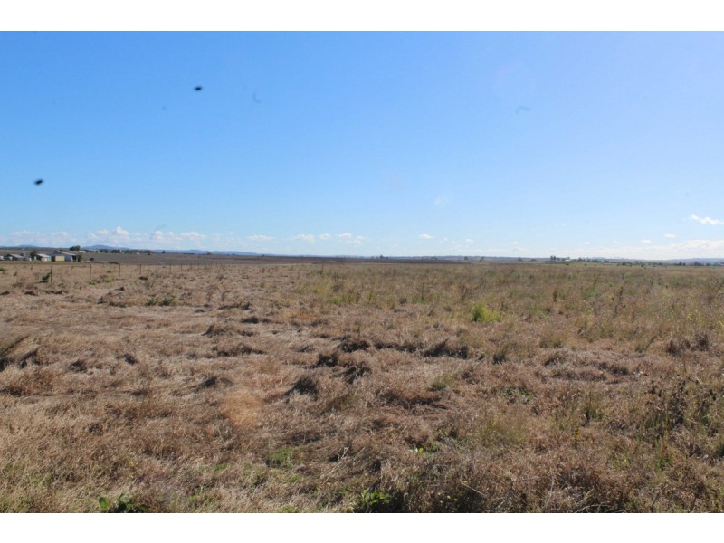 11 Tom Graysons Road, Loch Lomond QLD 4370