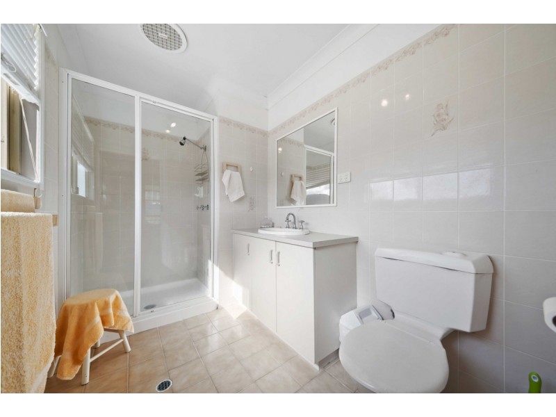 43 Warreners Road, Swanfels QLD 4371