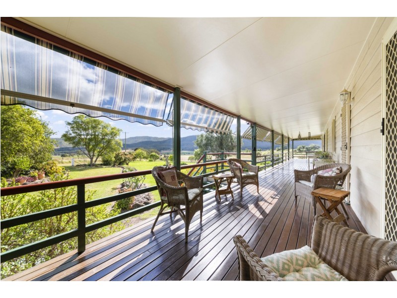 43 Warreners Road, Swanfels QLD 4371