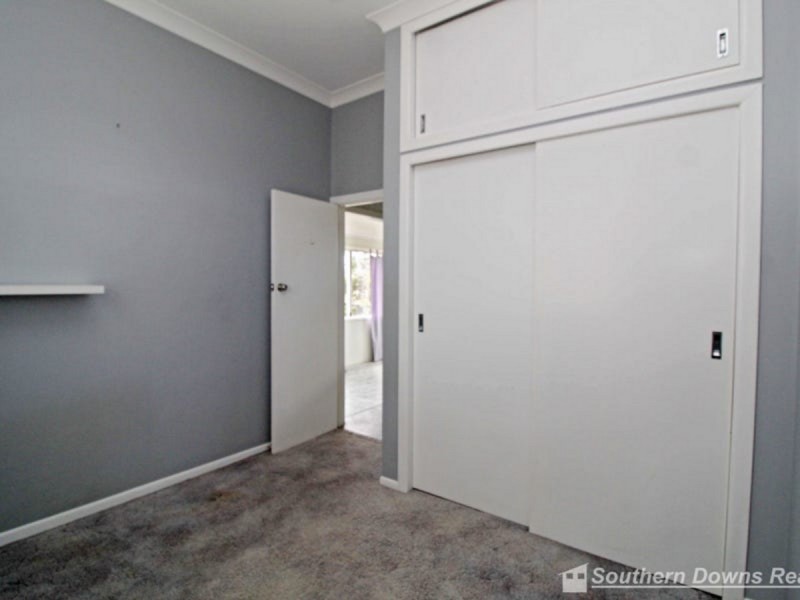 4 McEvoy Street, Warwick QLD 4370