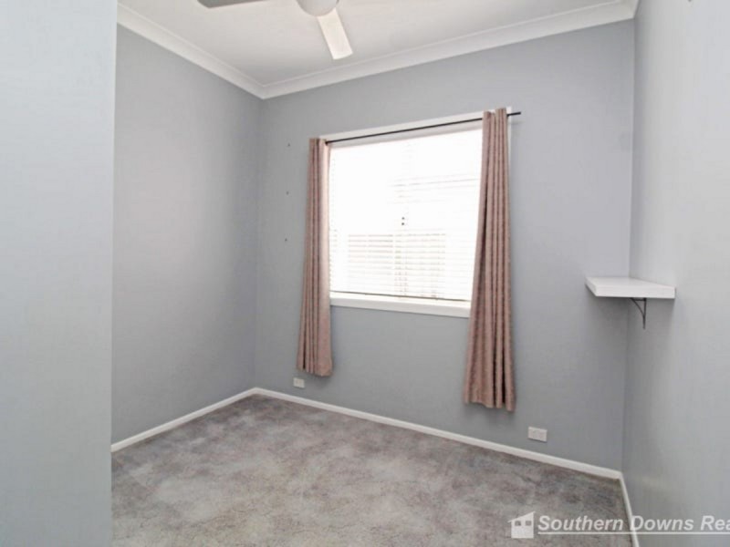 4 McEvoy Street, Warwick QLD 4370