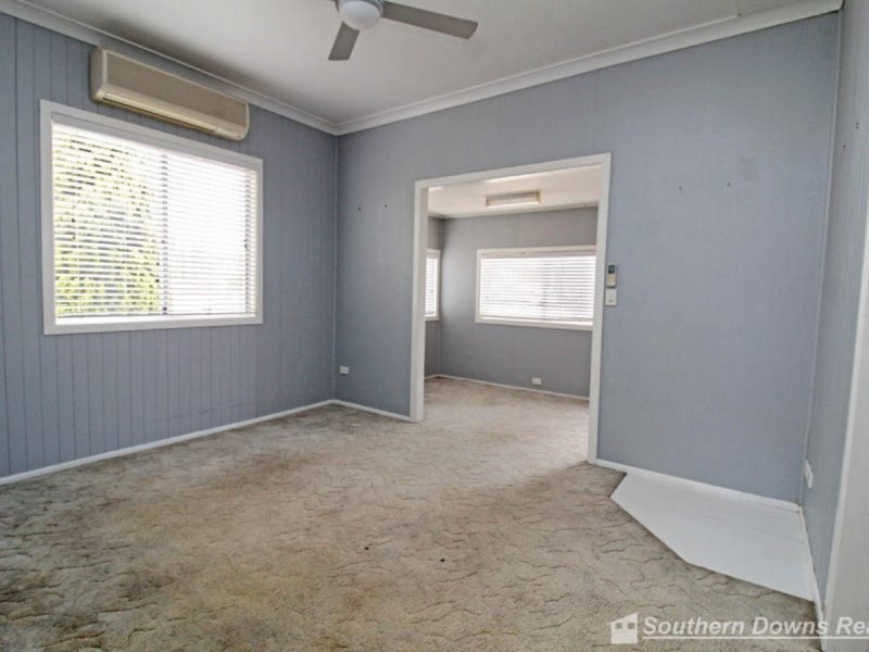 4 McEvoy Street, Warwick QLD 4370