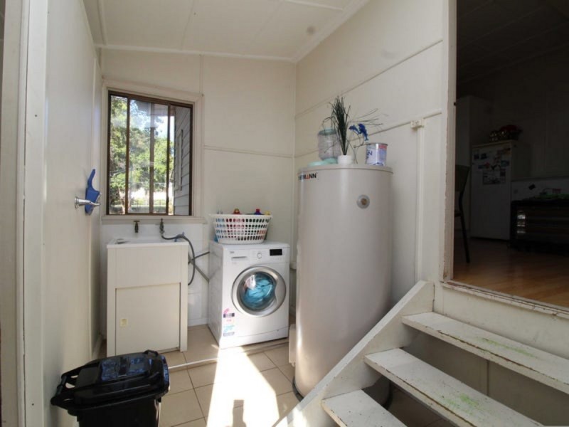 14 Gore Street, Warwick QLD 4370