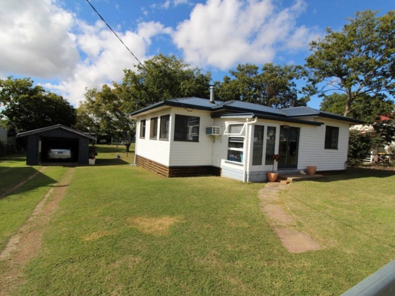 14 Gore Street, Warwick QLD 4370