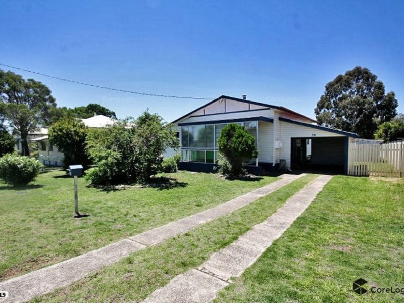 30 Gore Street, Warwick QLD 4370