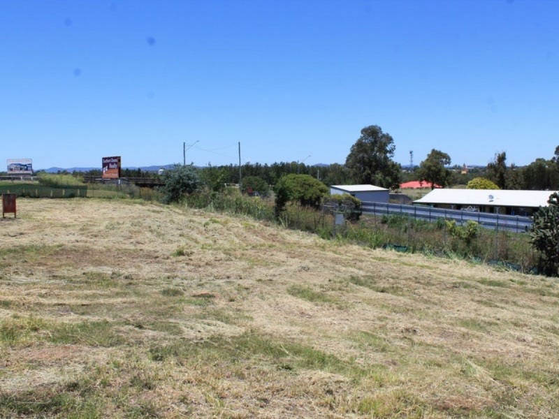 9 Alexandra Drive, Warwick QLD 4370