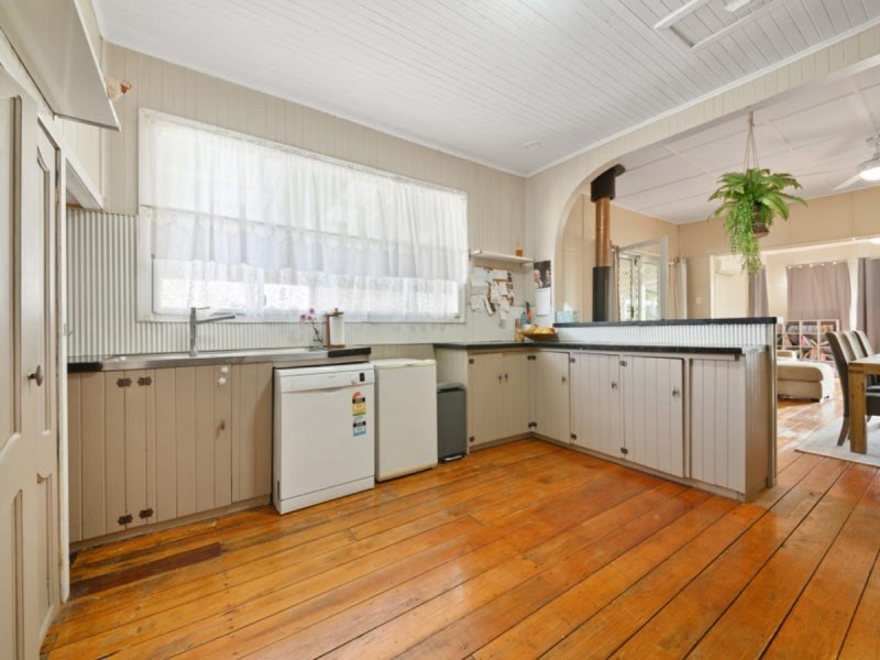 42 Albert Street, Warwick QLD 4370