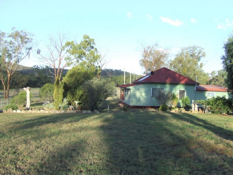 372 Thanes Creek Road, Thanes Creek QLD 4370