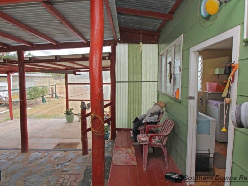 372 Thanes Creek Road, Thanes Creek QLD 4370