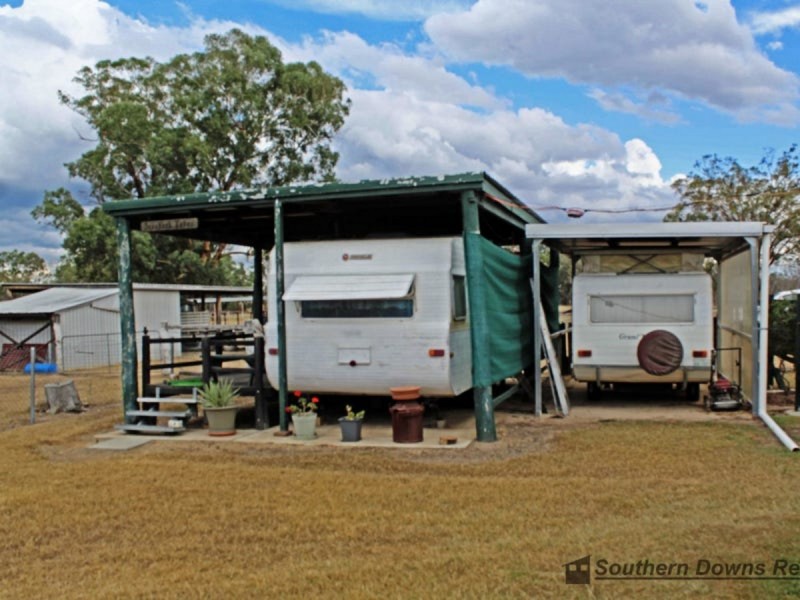 372 Thanes Creek Road, Thanes Creek QLD 4370