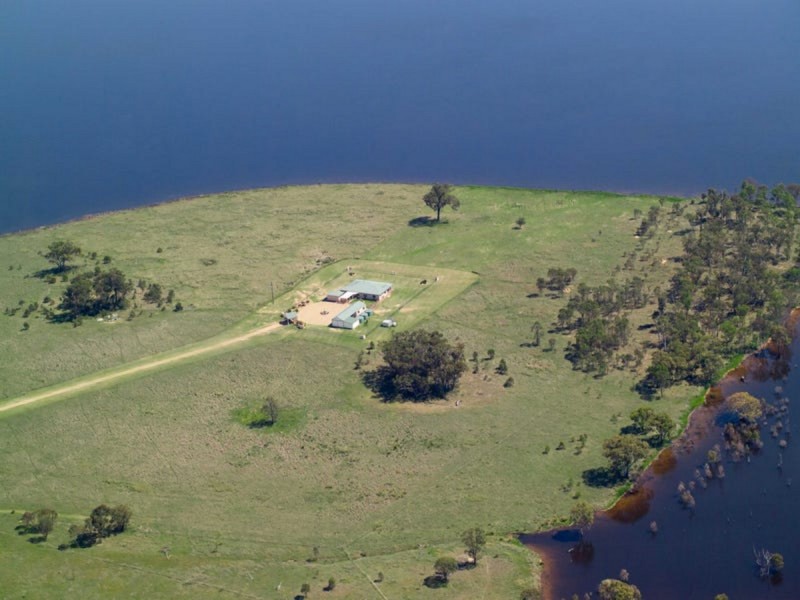 2 Glenvale Road, Leslie Dam QLD 4370