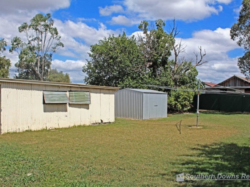 10 Pine Street, Warwick QLD 4370