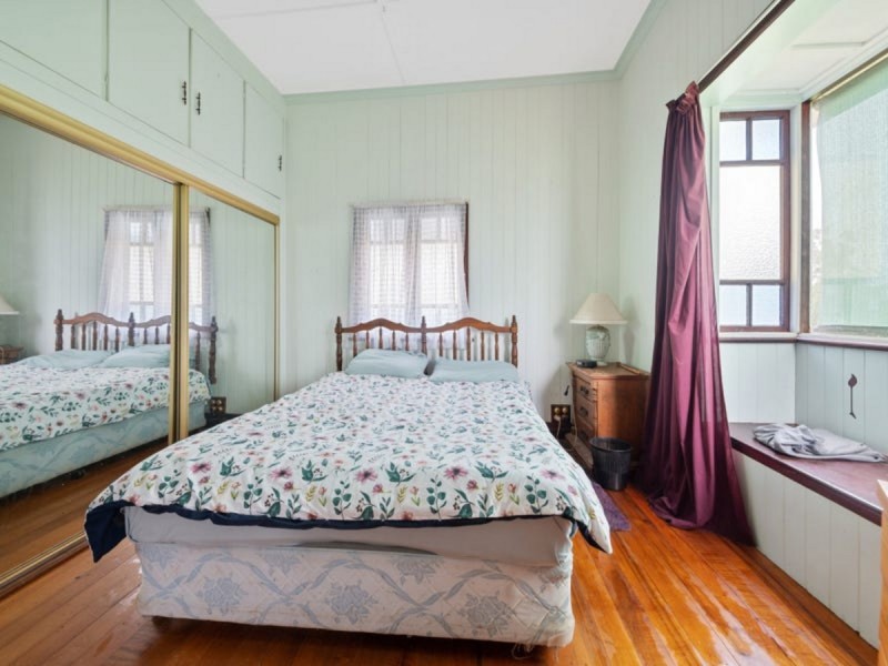 18145 New England Highway, Mount Marshall QLD 4362