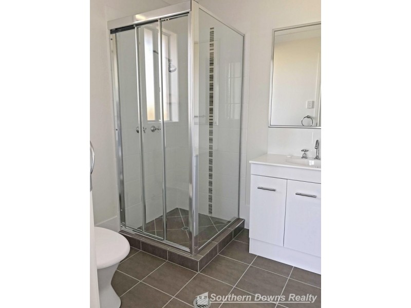 65 Maynes Street, Rosenthal Heights QLD 4370